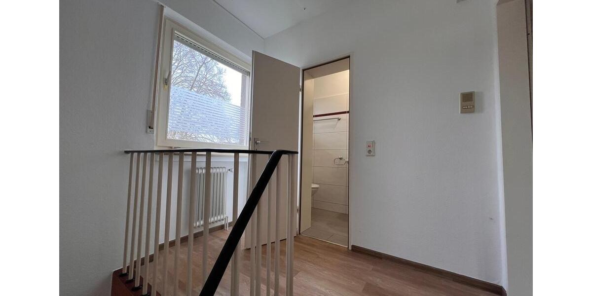 Doppelhaushälfte Iserlohn Sümmern - 3 Zimmer, 147 m&sup2;, 1.500&euro; | Angebot:26300804