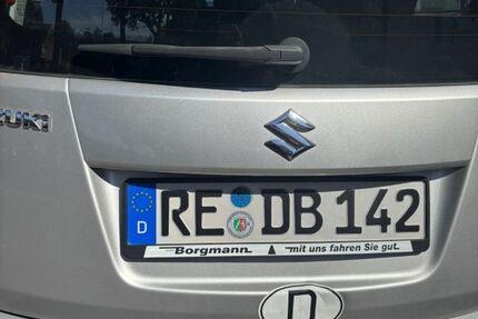 Suzuki Splash 87.000 km 2.450 &euro; Recklinghausen 45665