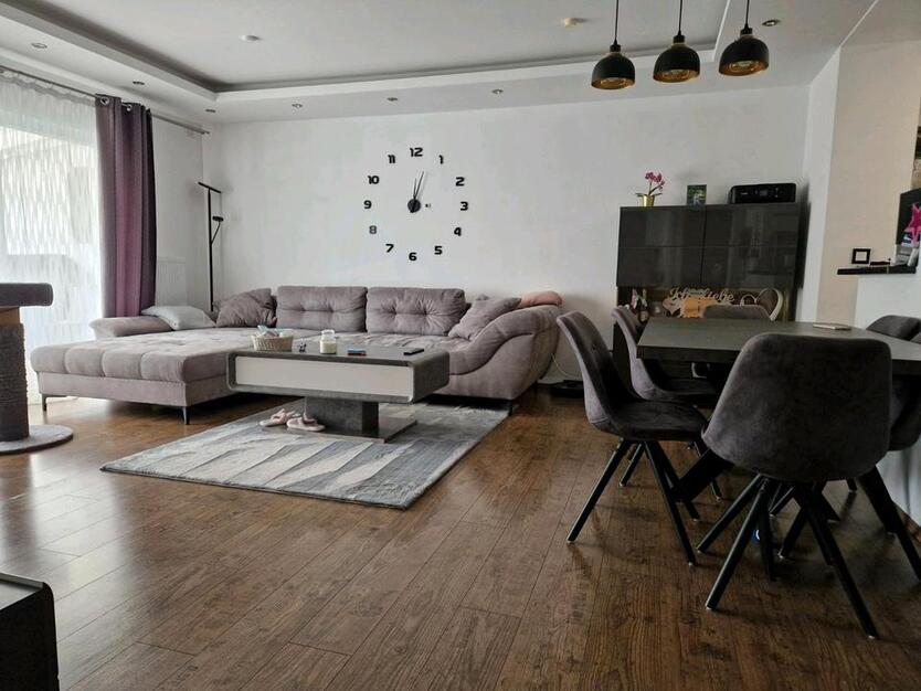 attraktive Wohnung mit Wohlfühlgarten