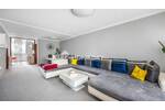 Helle 3-Zimmer-Etagenwohnung mit Loggia