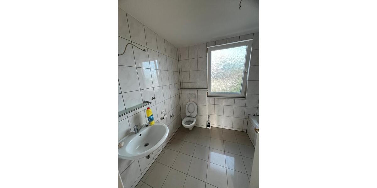 Dachgeschoßwohnung Herne Sodingen - 2.5 Zimmer, 45 m&sup2;, 400&euro; | Angebot:25926348