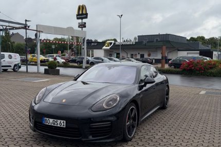 Porsche Panamera 198.500 km 20.500 &euro; Bochum 44793