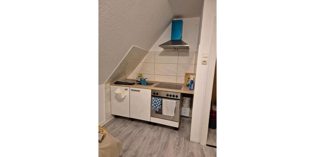 Dachgeschoßwohnung Iserlohn Sümmern - 2 Zimmer, 34 m&sup2;, 430&euro; | Angebot:24744764