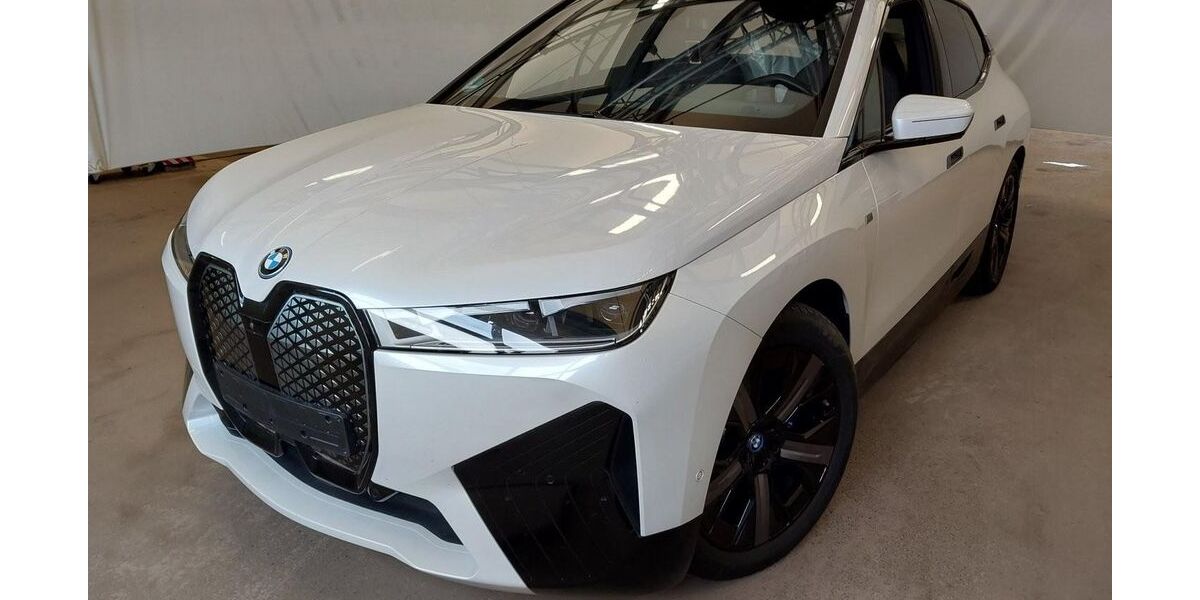 BMW iX 38.101 km 67.947 &euro; Hagen 58091