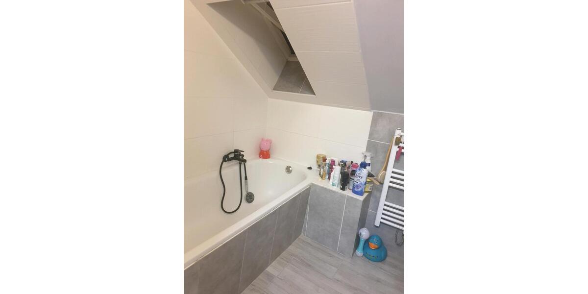 Dachgeschoßwohnung Hagen Hagen-Nord - 3 Zimmer, 60 m&sup2;, 490&euro; | Angebot:24781981