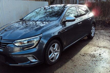 Renault Megane 124.000 km 7.200 &euro; Hagen 58091