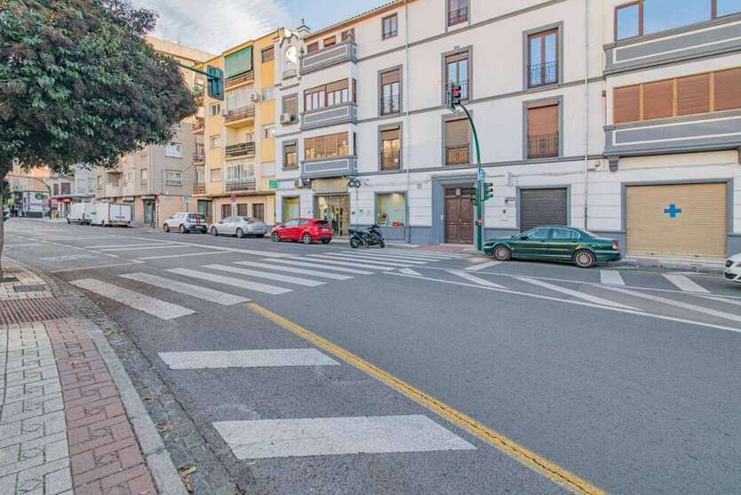 Wohnung zum Kaufen in Granada 320.000 € 165 m²