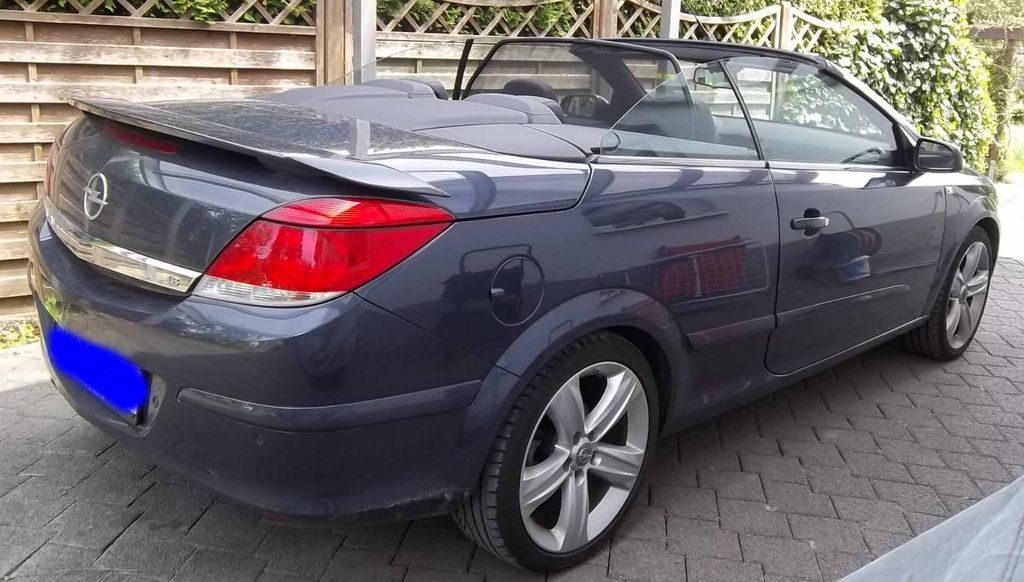 Opel Astra 89.822 km 7.499 &euro; Hemer 58675