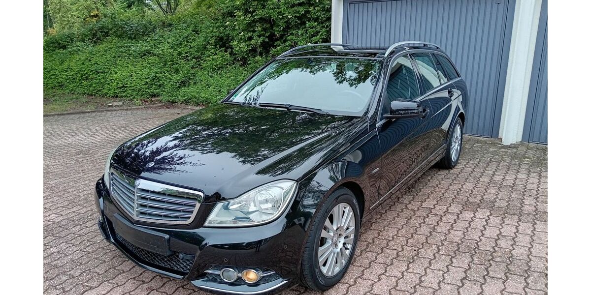 Mercedes-Benz C 250 158.500 km 9.000 &euro; Recklinghausen 45659