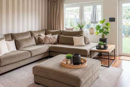 Wohnung Witten Rüdinghausen - 4 Zimmer, 121 m&sup2;, 1.100&euro; | Angebot:27518963
