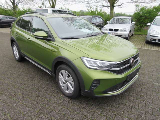 VW Taigo Life 1.0 TSI NAVI KLIMA ACC ALU APS AID PRIV 6.000 km 21.988 &euro; Bergkamen 59192