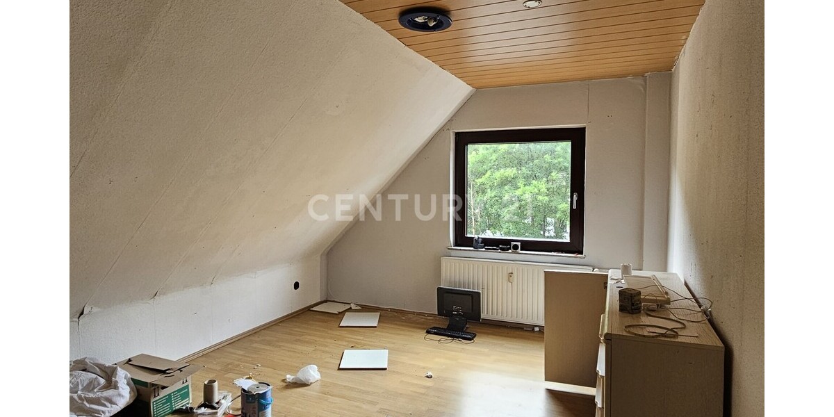 Attraktive Kapitalanlage mit Potenzial: Mehrfamilienhaus mit 6 Eigentumswohnungen & Garagen in Hemer - Mehrfamilienhaus, Wohnhaus Hemer | Angebot:27469088