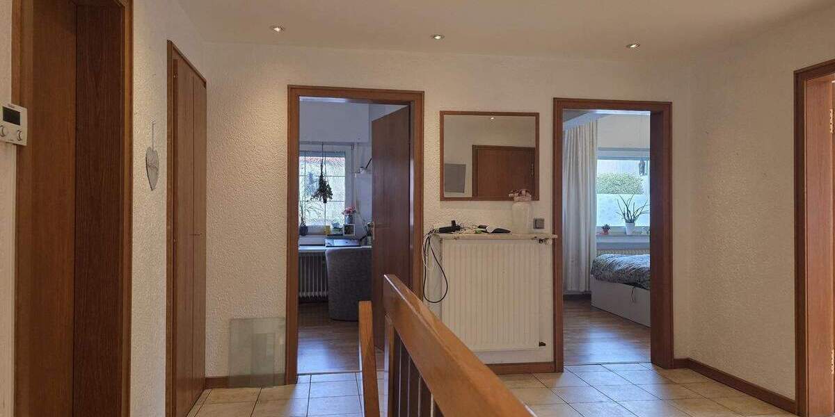 Etagenwohnung Bochum Weitmar - 5 Zimmer, 110 m&sup2;, 264.500&euro; | Angebot:24582228