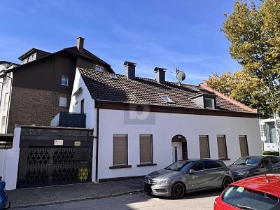 PLATZ UND POTENZIAL FÜR IHRE IDEEN - Zweifamilienhaus Gelsenkirchen Ückendorf | Angebot:24874226
