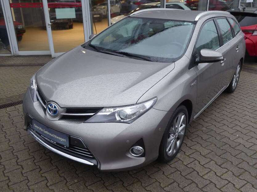 Toyota Auris 152.941 km 11.990 € Iserlohn 58638