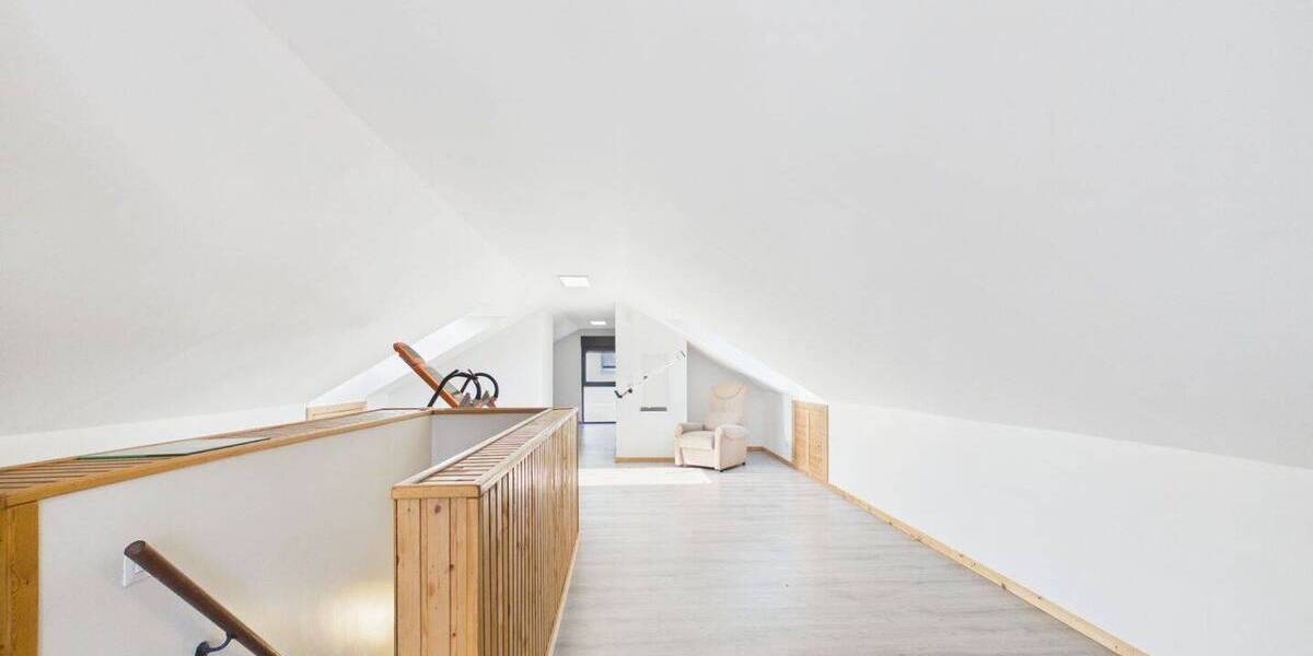 Einfamilienhaus Dortmund Scharnhorst - 9 Zimmer, 220 m&sup2;, 699.000&euro; | Angebot:25938781