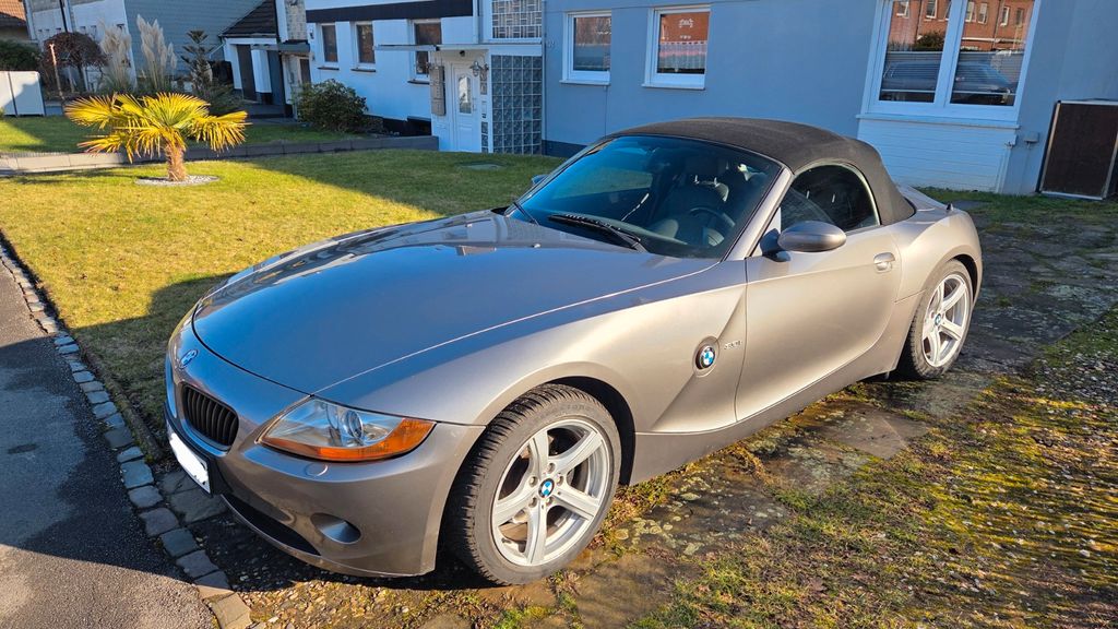 BMW Z4 198.846 km 10.500 &euro; Dortmund 44369