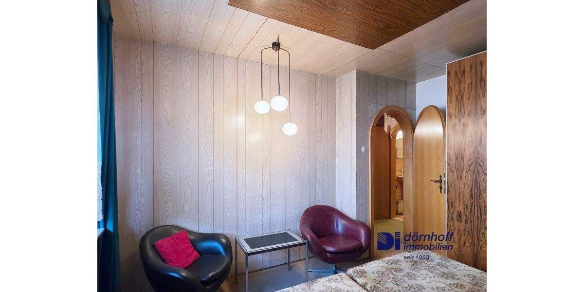 Reihenmittelhaus Dortmund / Dorstfeld Dorstfeld - 7 Zimmer, 179 m&sup2;, 390.000&euro; | Angebot:24470342