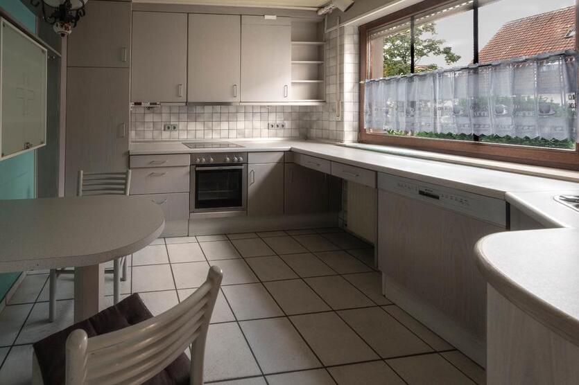 Privat: Familienhaus in Marl mit großem Garten, Garage, Carport!