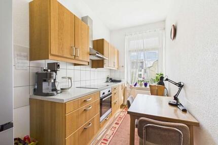 Gemütliche helle 2-Zimmer Wohnung mit Hobbyraum. Privatverkauf! zimmer