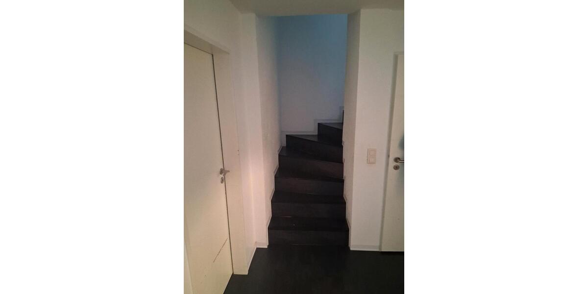 Reihenhaus Ennepetal - 5 Zimmer, 124 m&sup2;, 310.000&euro; | Angebot:24832239