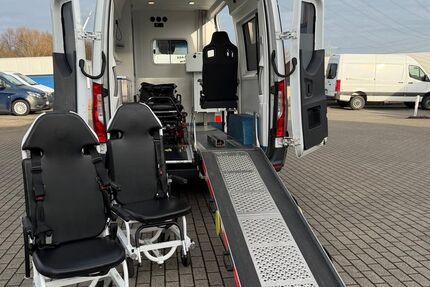 Mercedes-Benz Sprinter 84.671 km 64.990 &euro; Witten 58454