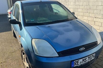 Ford Fiesta 183.000 km 850 &euro; Datteln 45711