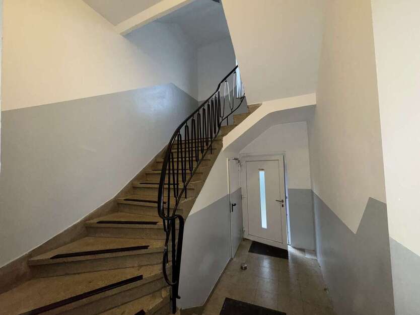 3,5-Zimmer-Dachgeschosswohnung in HammHerringen – Vermietet und top-modernisiert 3.5 zimmer