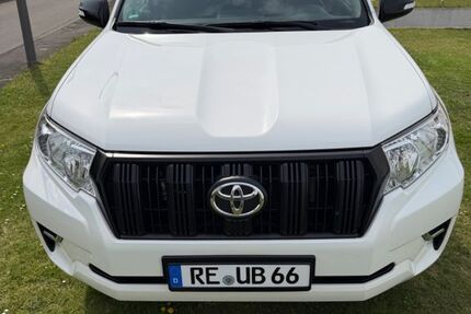 Toyota Land Cruiser 48.500 km 58.200 &euro; marl 45770