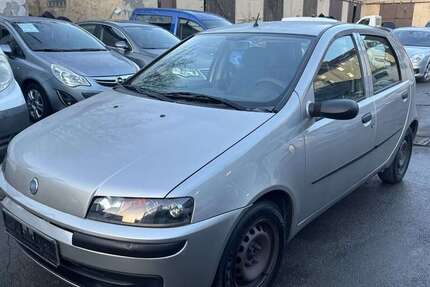 Fiat Punto 145.000 km 2.399 &euro; Dortmund 44147