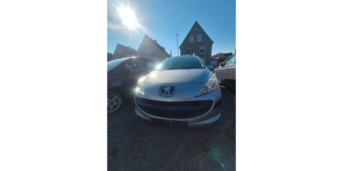 Peugeot 207 140.036 km 1.799 &euro; Lünen 44532