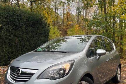 Opel Meriva 127.000 km 5.499 € Arnsberg 59755