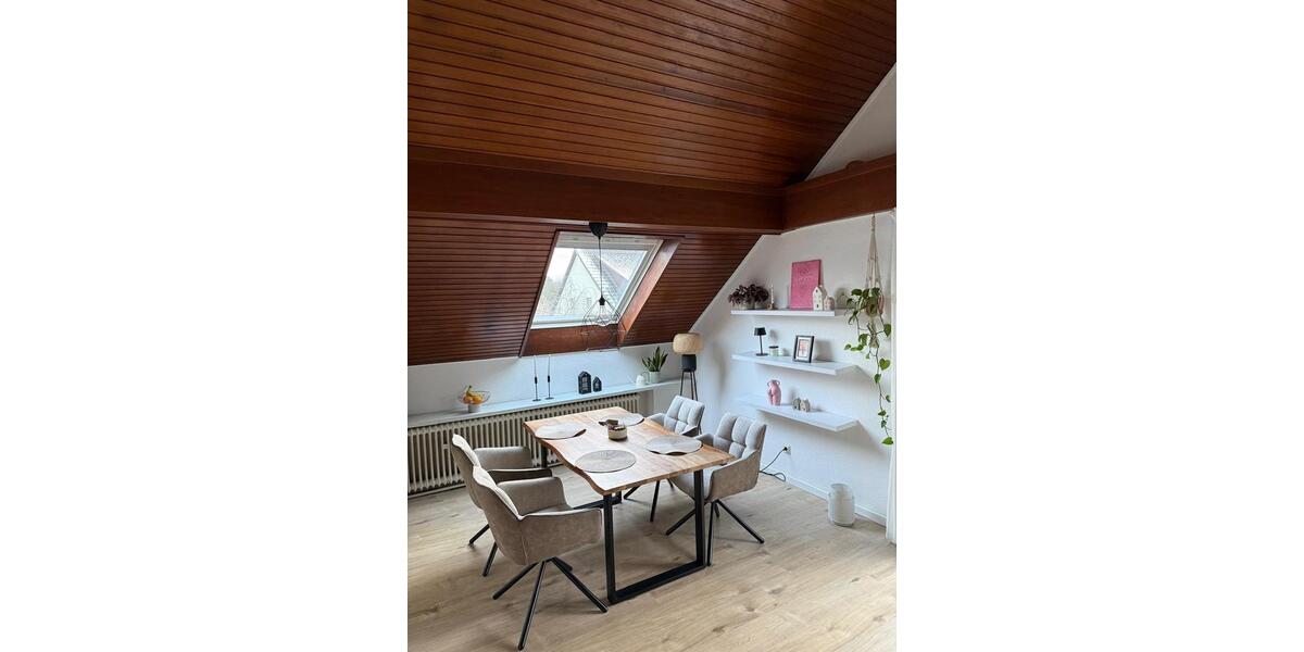 Dachgeschoßwohnung Dortmund Hombruch - 4 Zimmer, 80 m&sup2;, 940&euro; | Angebot:24728644