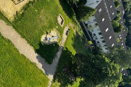 schöne helle sanierte Wohnungen mit Balkon ab sofort! 2.5 zimmer