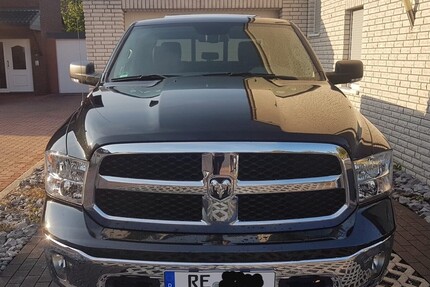 Dodge Ram 2500 Crew Cab Pick-up 44.000 km 42.500 € Castrop-Rauxel 44575