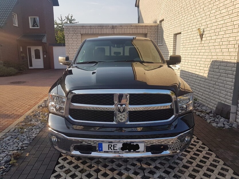 Dodge Ram 2500 Crew Cab Pick-up 44.000 km 42.500 € Castrop-Rauxel 44575