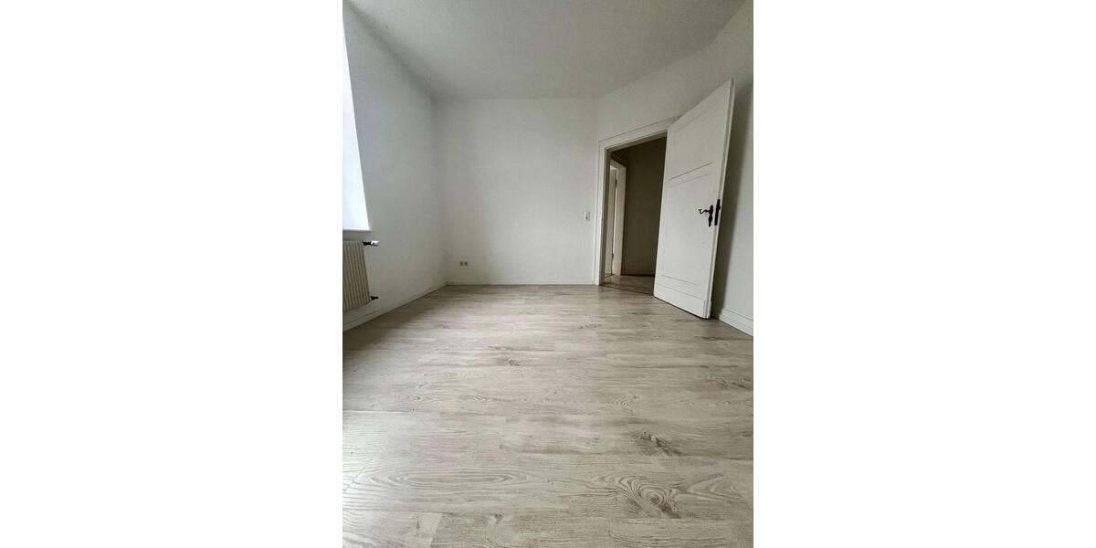 Krimstraße 1-schöne 2 ZKB Wohnung im 1.OG *ab sofort* zu vermieten zimmer
