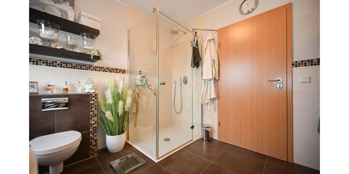 Doppelhaushälfte Hattingen Winz-Baak - 3 Zimmer, 122 m&sup2;, 459.000&euro; | Angebot:24620185