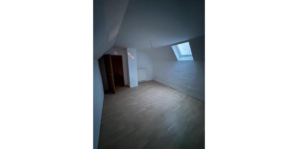 Doppelhaushälfte Dortmund Aplerbeck - 3.5 Zimmer, 90 m&sup2;, 1.200&euro; | Angebot:24712160