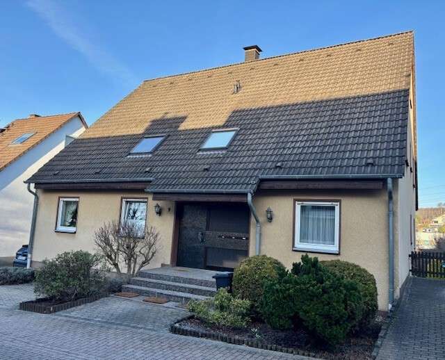 Einfamilienhaus Hagen / Elsey Elsey - 10 Zimmer, 280 m&sup2;, 475.000&euro; | Angebot:24683546