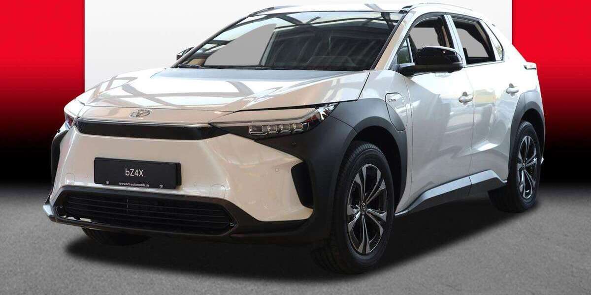 Toyota bZ4X 6.811 km 36.489 € Recklinghausen 45659