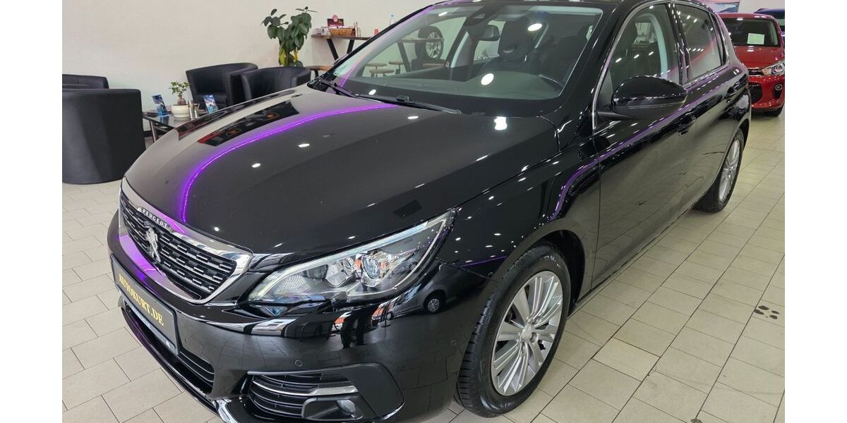 Peugeot 308 173.275 km 7.999 &euro; Recklinghausen 45661
