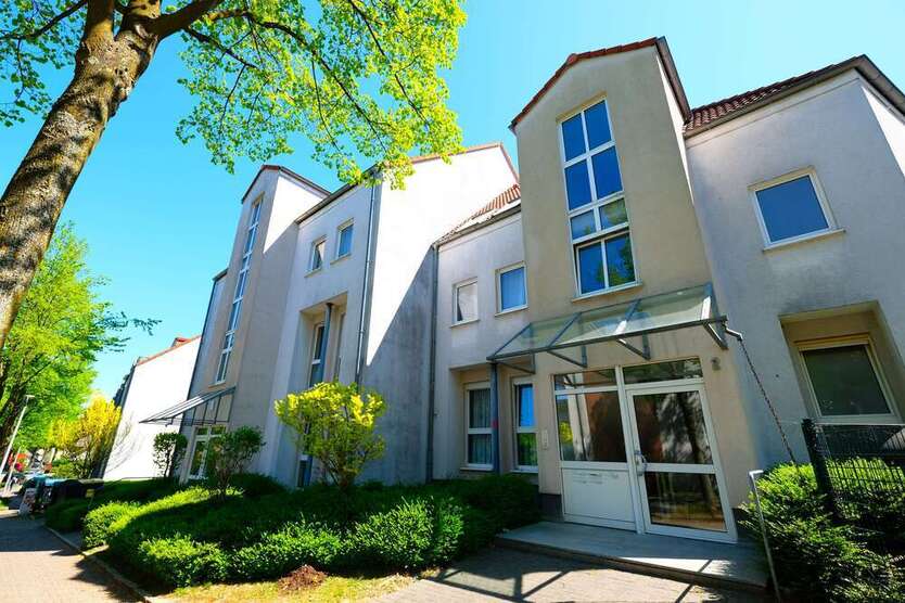 Wohnung zum Mieten in Bochum 576,82 € 105.26 m²