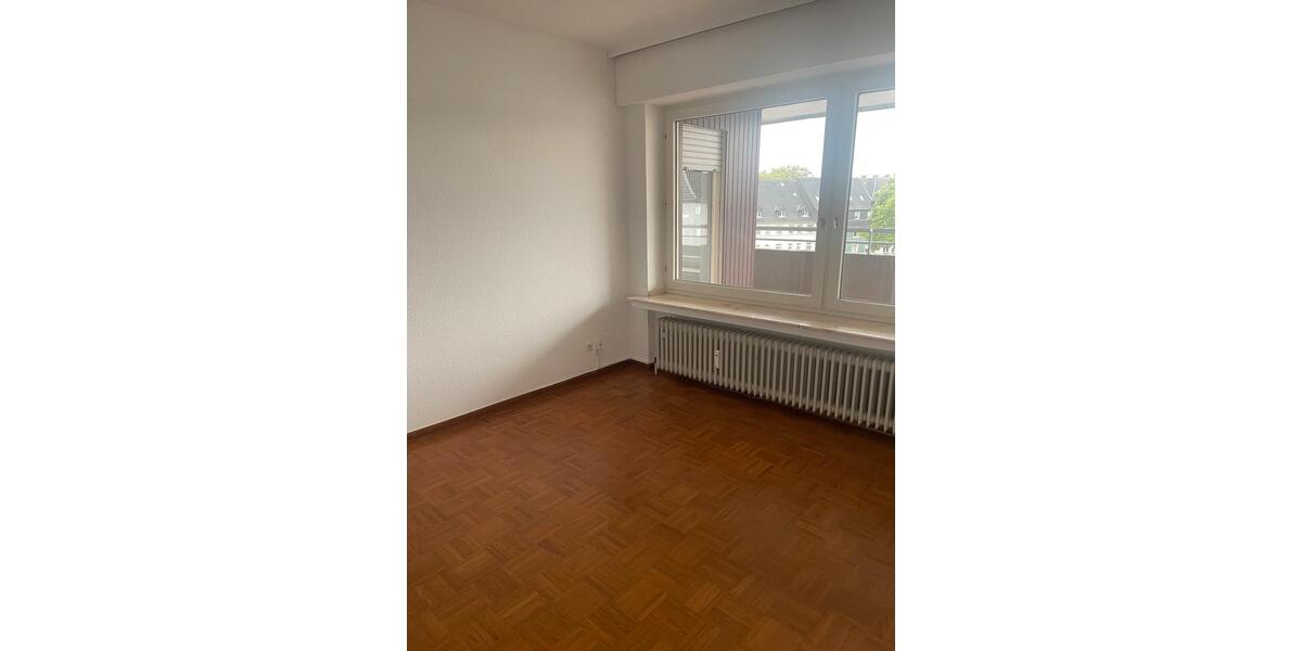 Etagenwohnung Herne Altenhöfen - 3 Zimmer, 92 m&sup2;, 200.000&euro; | Angebot:27446918