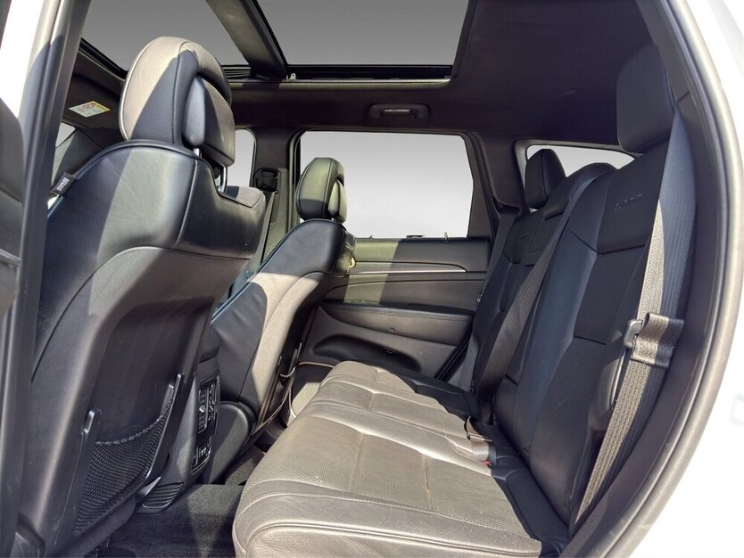 Jeep Grand Cherokee Summit H&K Pano ACC Motorproblem 158.176 km 9.900 € Wuppertal 42327