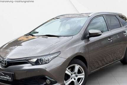Toyota Auris 180.056 km 8.900 &euro; Hagen 58135