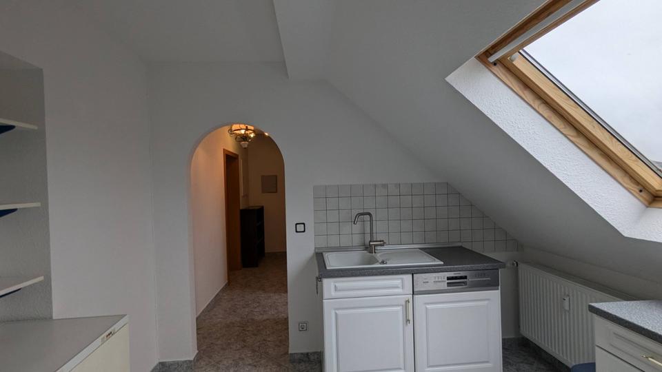 Dachgeschoßwohnung Gelsenkirchen Gelsenkirchen-West - 3 Zimmer, 67 m&sup2;, 600&euro; | Angebot:24846423