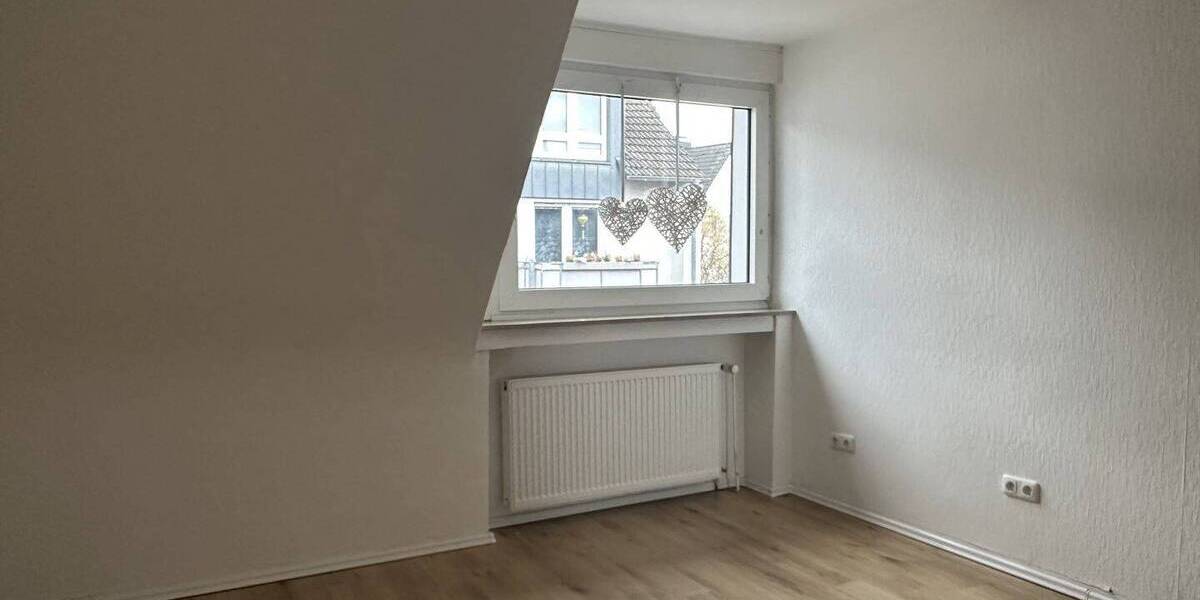 Mehrfamilienhaus, Wohnhaus Recklinghausen Ost - 8 Zimmer, 166 m&sup2;, 365.000&euro; | Angebot:26585147