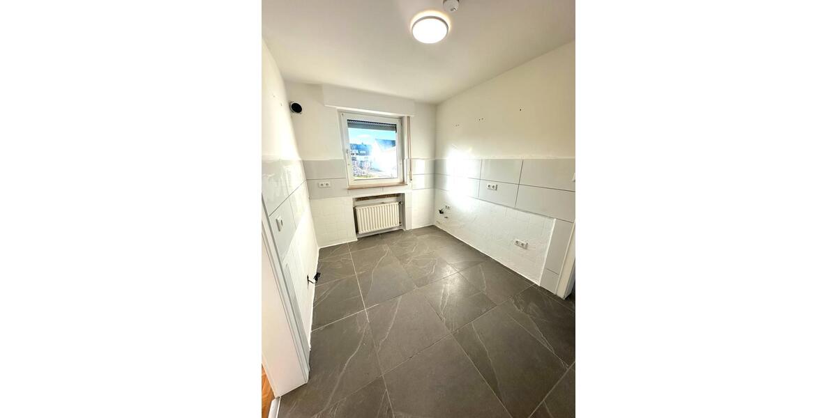 Etagenwohnung Menden (Sauerland) - 5 Zimmer, 105 m&sup2;, 1.600&euro; | Angebot:24840518