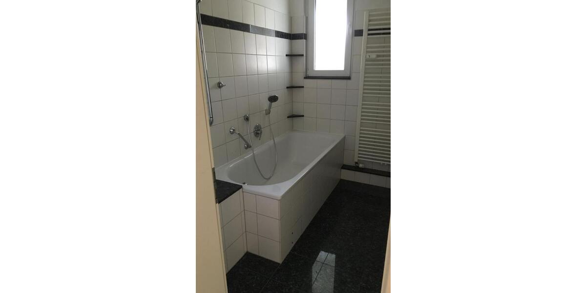 Etagenwohnung Dortmund Gartenstadt - 3 Zimmer, 101 m&sup2;, 865&euro; | Angebot:25906414